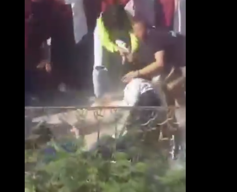 مشاجرة بين طالبات المعلمات، فيتو