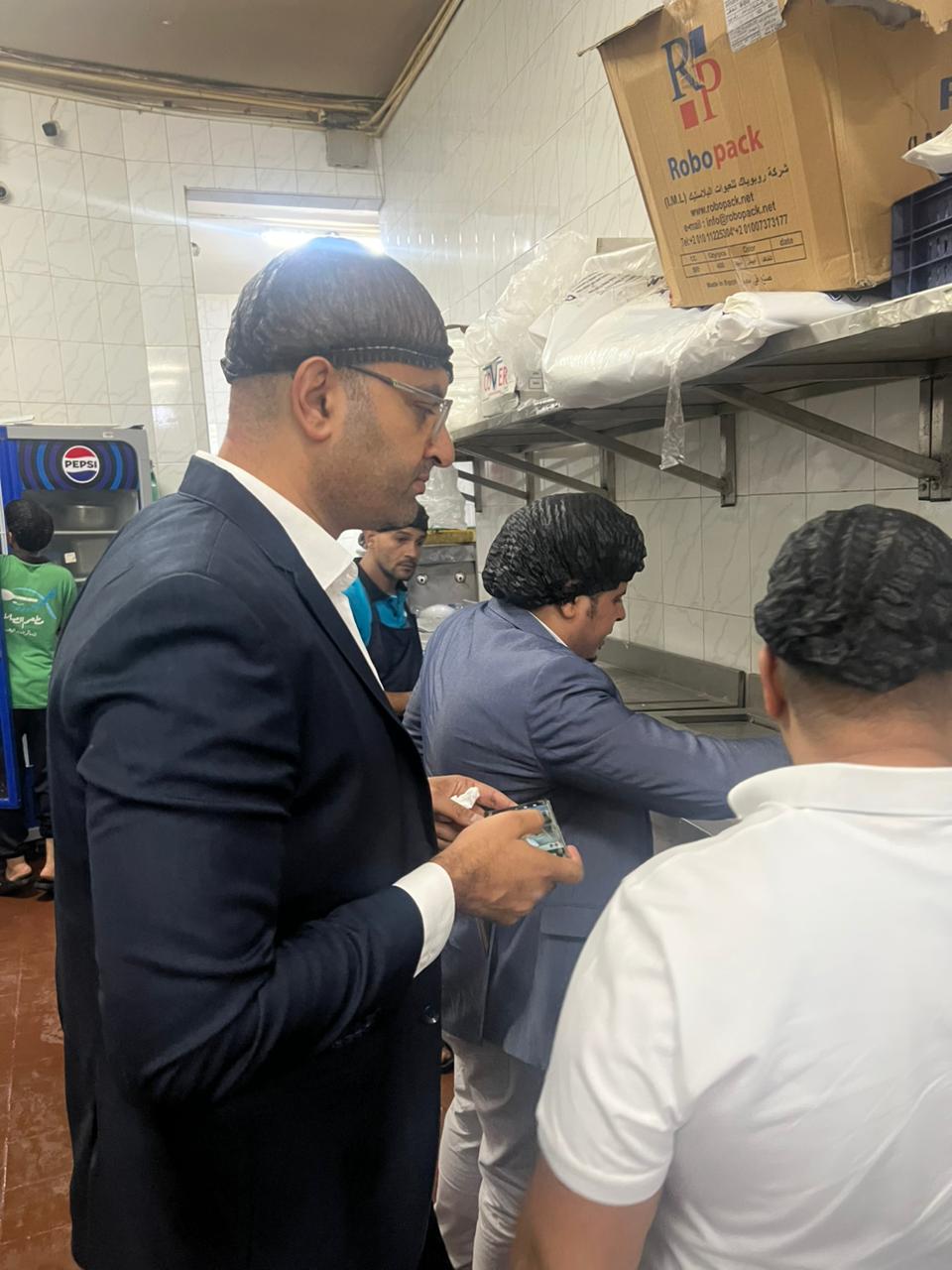 جانب من الحملات،فيتو