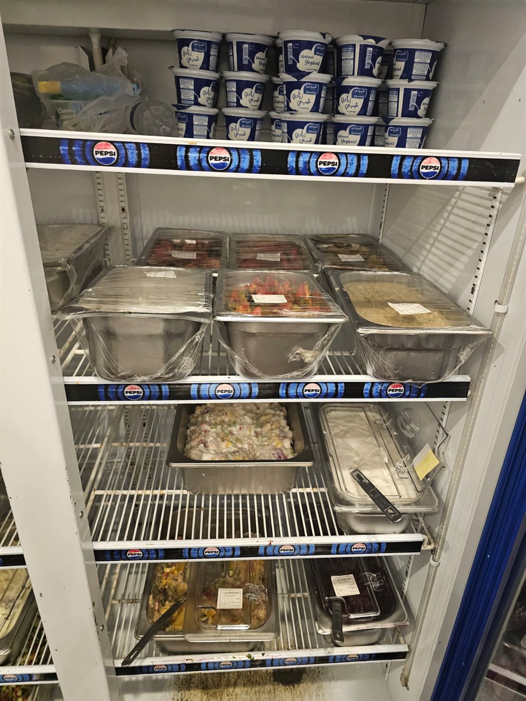 جانب من الحملات،فيتو