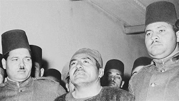 عبد القادر عودة فى طريقه الى تنفيذ الحكم&nbsp;