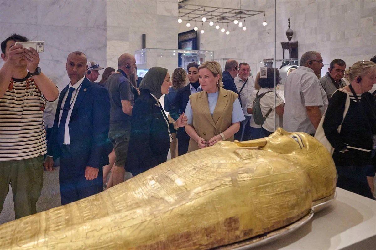 وزيرة الثقافة الروسية اولجا ليوبيموفا، فيتو