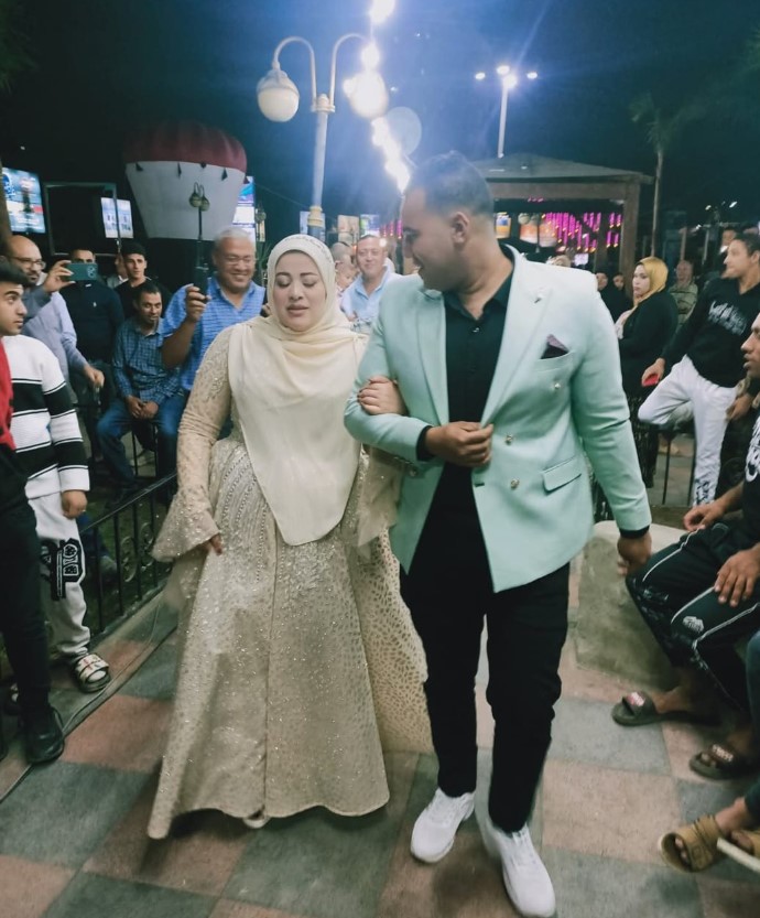 عريس وعروسه في افتتاح المتحف المصري بالقليوبية، فيتو 