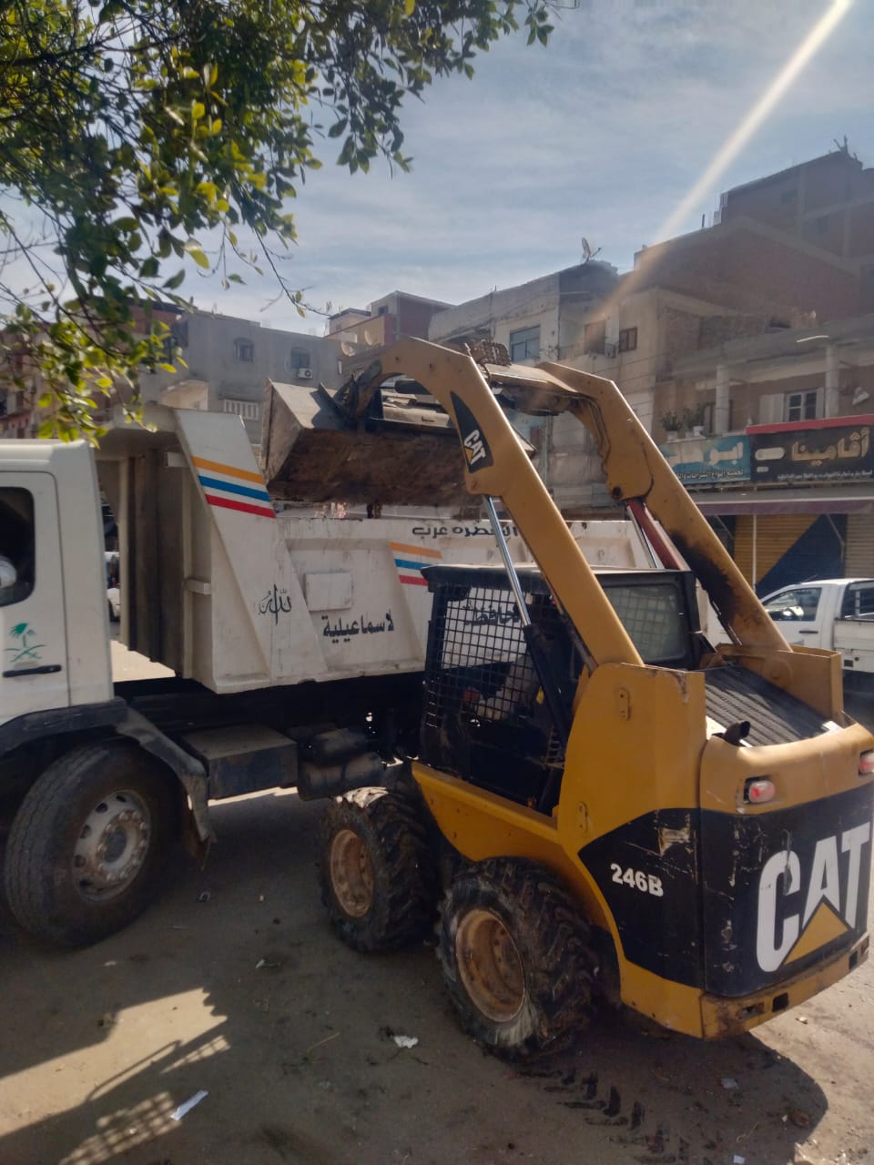 جانب من الحملة، فيتو