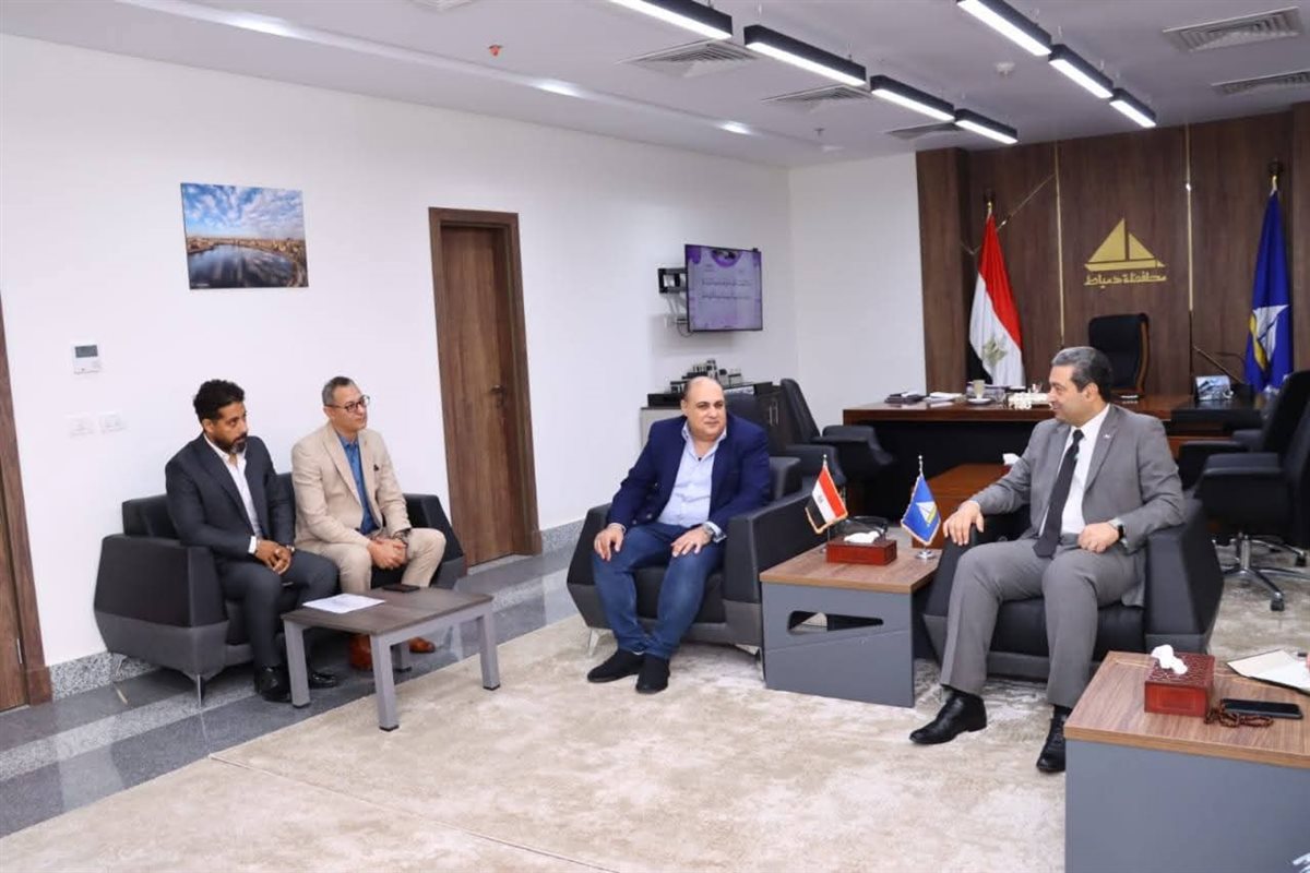 محافظ دمياط &nbsp;يستقبل اللواء خالد اللبان، رئيس الهيئة العامة لقصور الثقافة