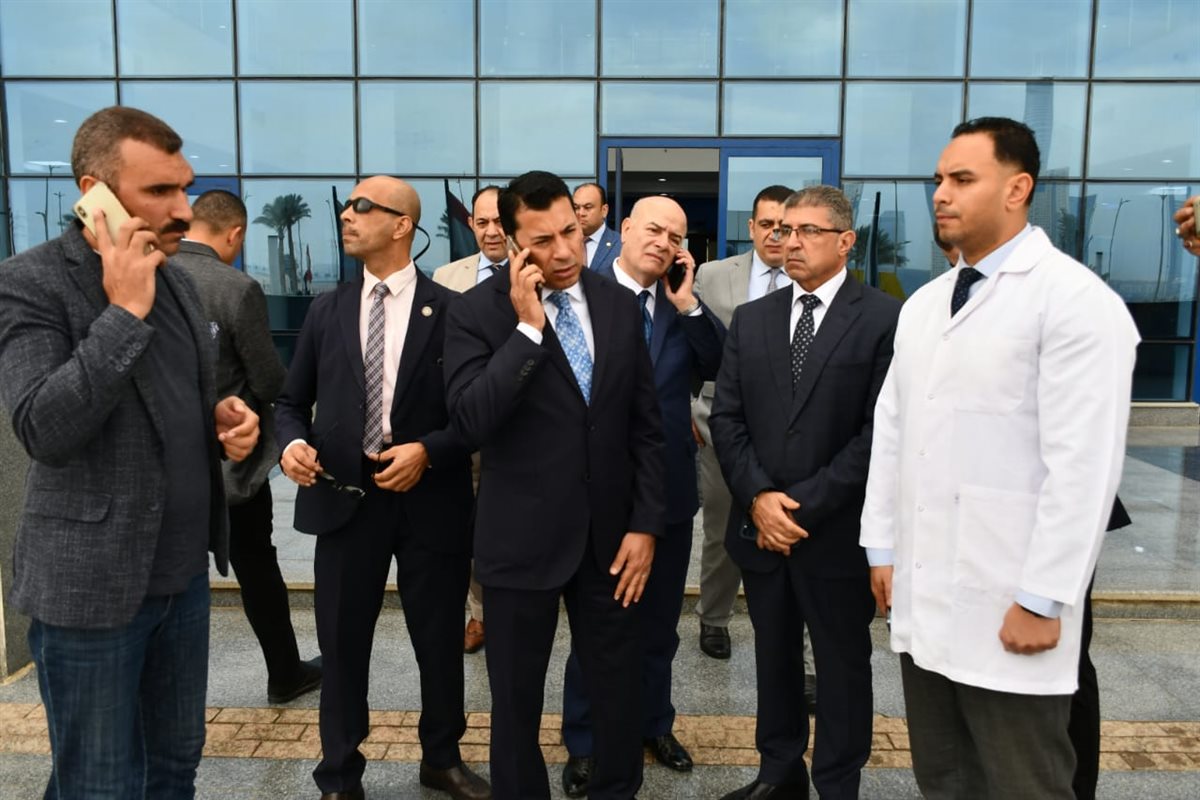 وزير الشباب والرياضة أشرف صبحي يتابع حالة مصابي وزارته، فيتو