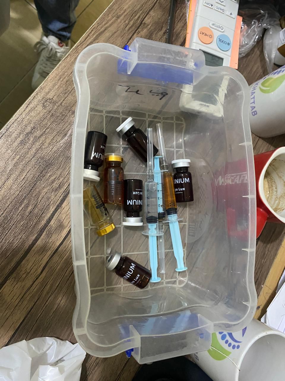 جانب من الحملة، فيتو