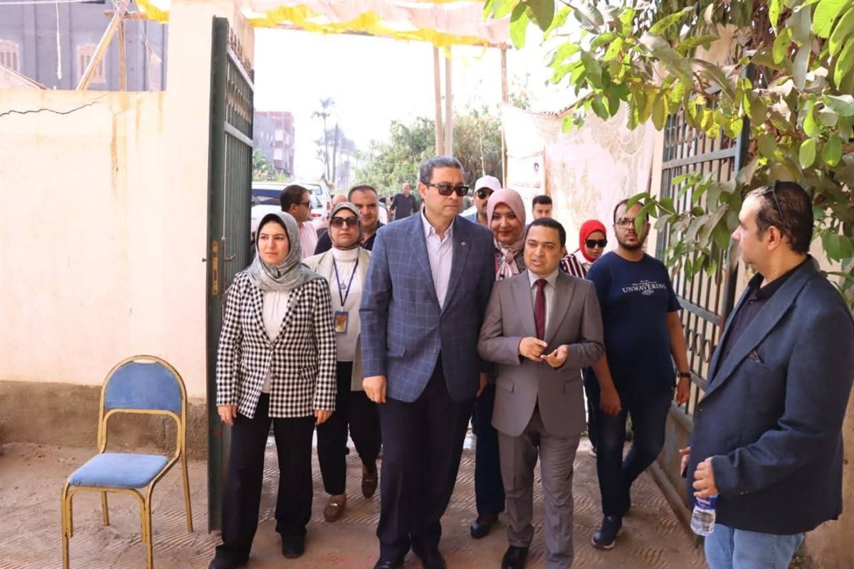 تفاعل المحافظ مع المواطنين