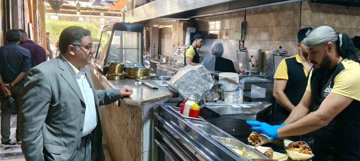 جانب من الحملة،فيتو