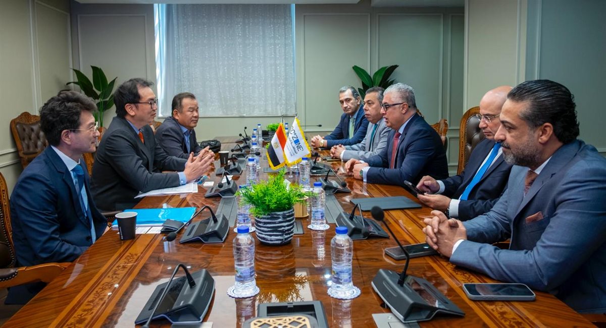 جانب من مراسم التوقيع، فيتو