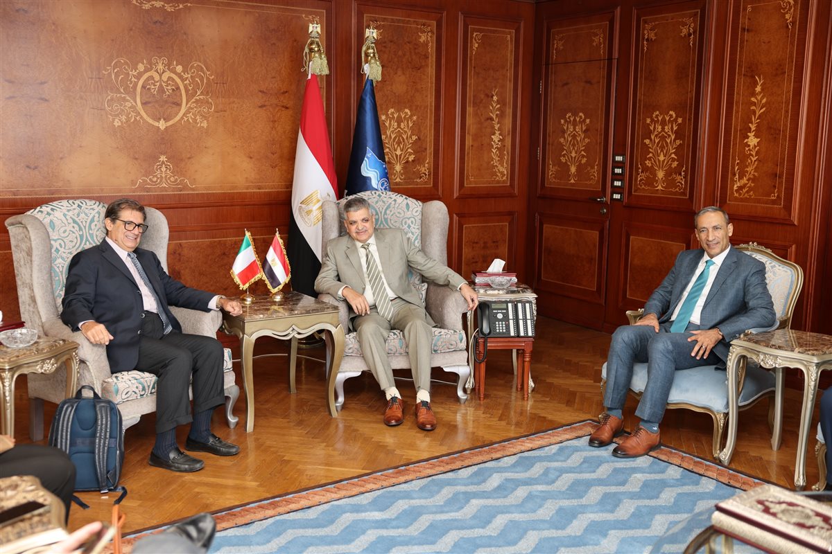 جانب من اللقاء، فيتو