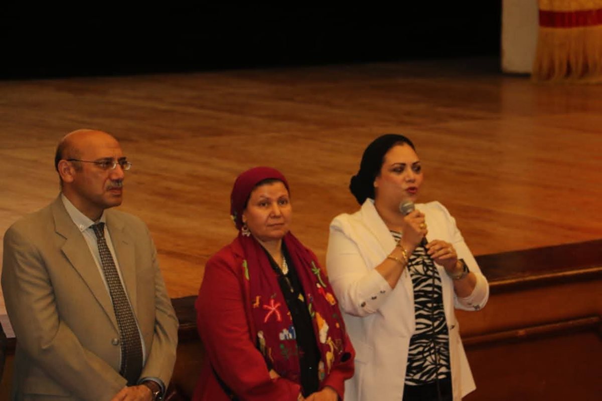 جانب من الافتتاح، فيتو