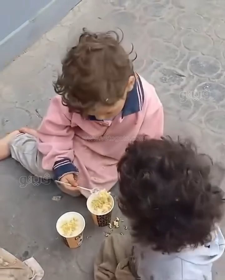 أم في العشرين تترك أطفالها الثلاثة بينهم رضيعة،فيتو