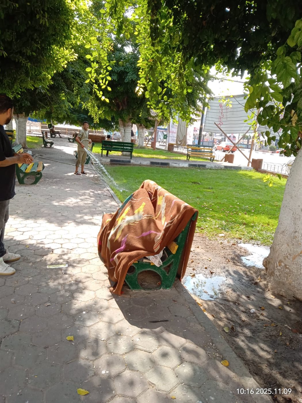 جانب من الحملة، فيتو