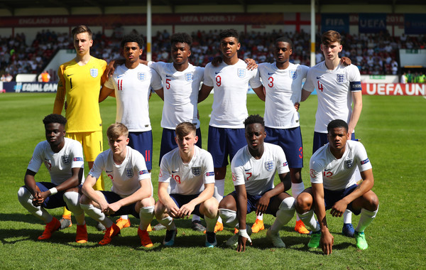 منتخب انجلترا تحت 17 سنة، فيتو
