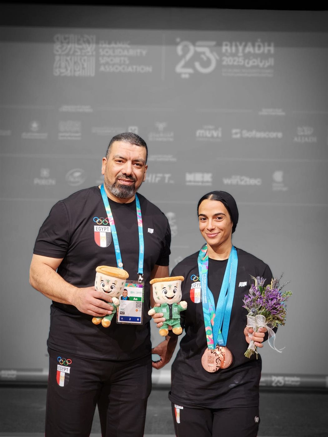 جانب من تكريم البطلة نوره عصام، فيتو