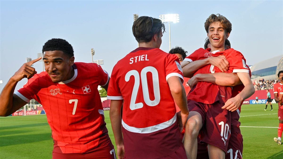 منتخب سويسرا للناشئين، فيتو