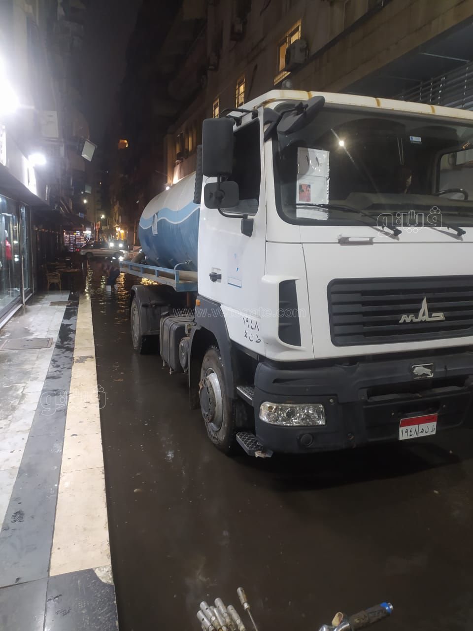 الدفع بسيارات ومعدات الأحياء لسحب وشفط مياه الأمطار ببورسعيد، فيتو 