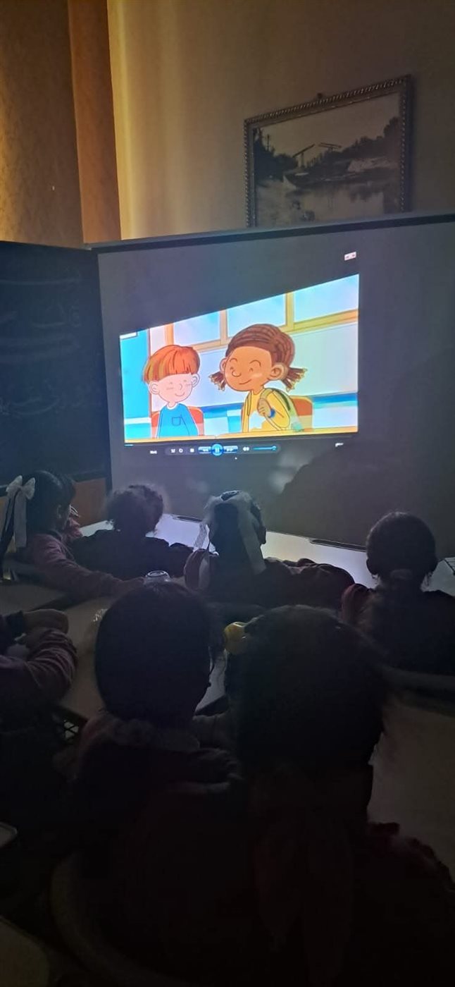 جانب من فاعليات المكتبة المتنقلة، فيتو