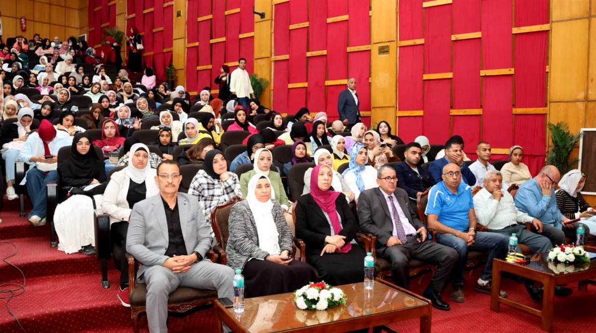 جانب من فاعليات الندوة، فيتو&nbsp;