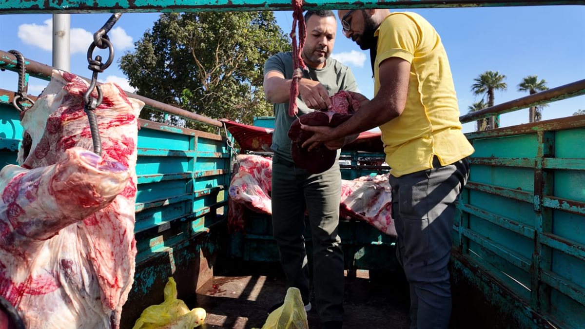 جانب من ضبط السيارة،فيتو