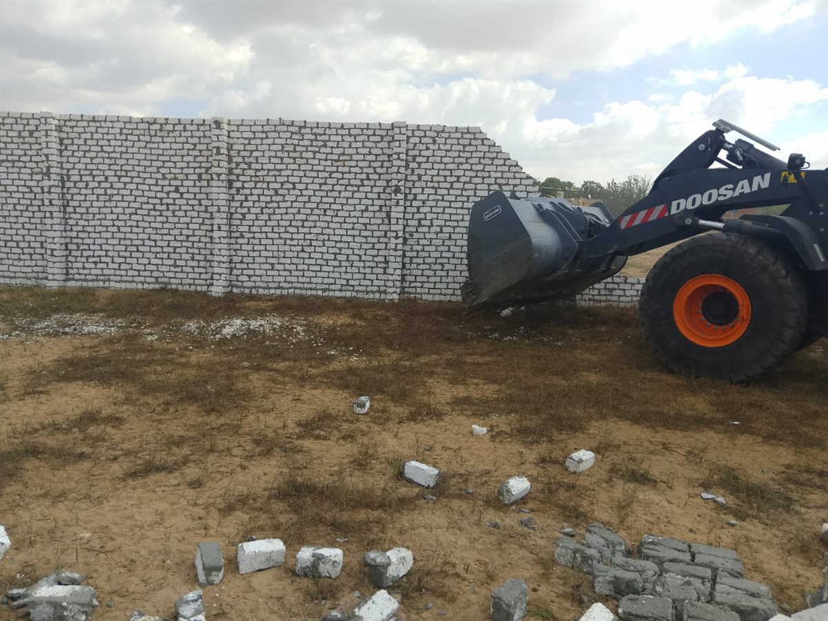 جانب من الحملة، فيتو