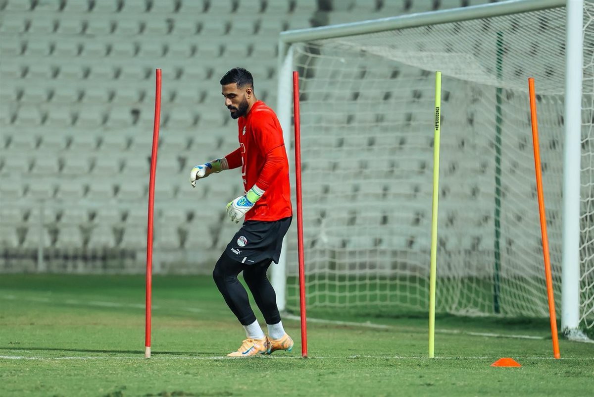 أحمد الشناوي حارس منتخب مصر، فيتو