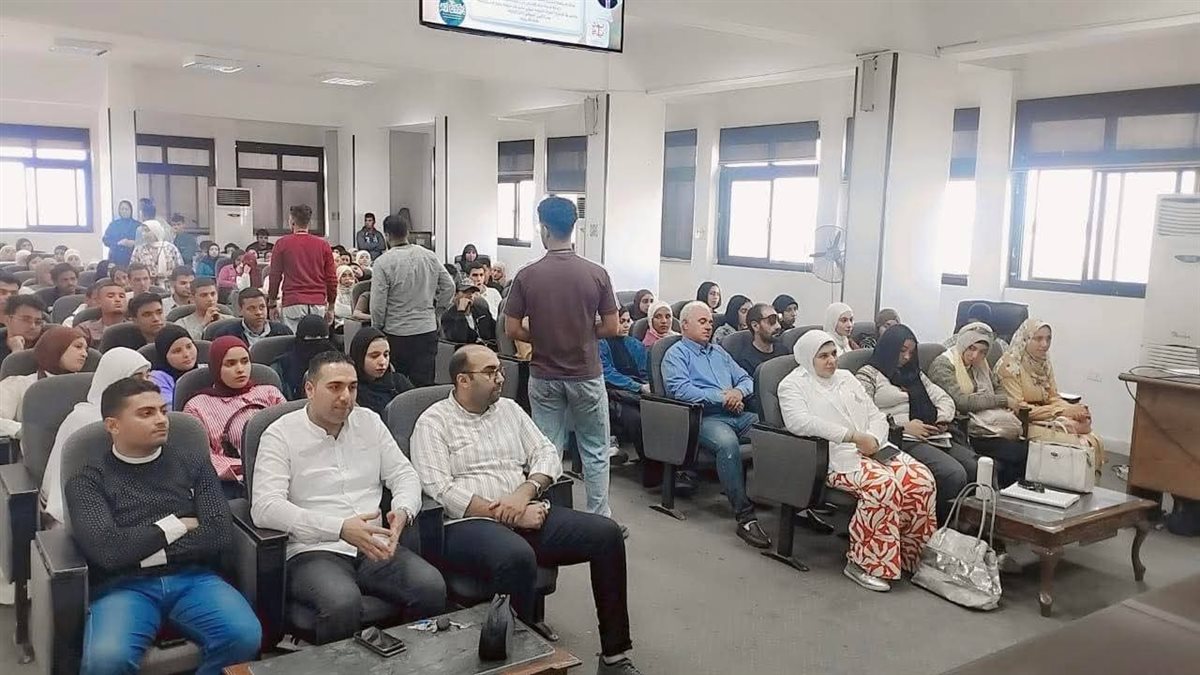 جانب من فاعليات الندوة، فيتو