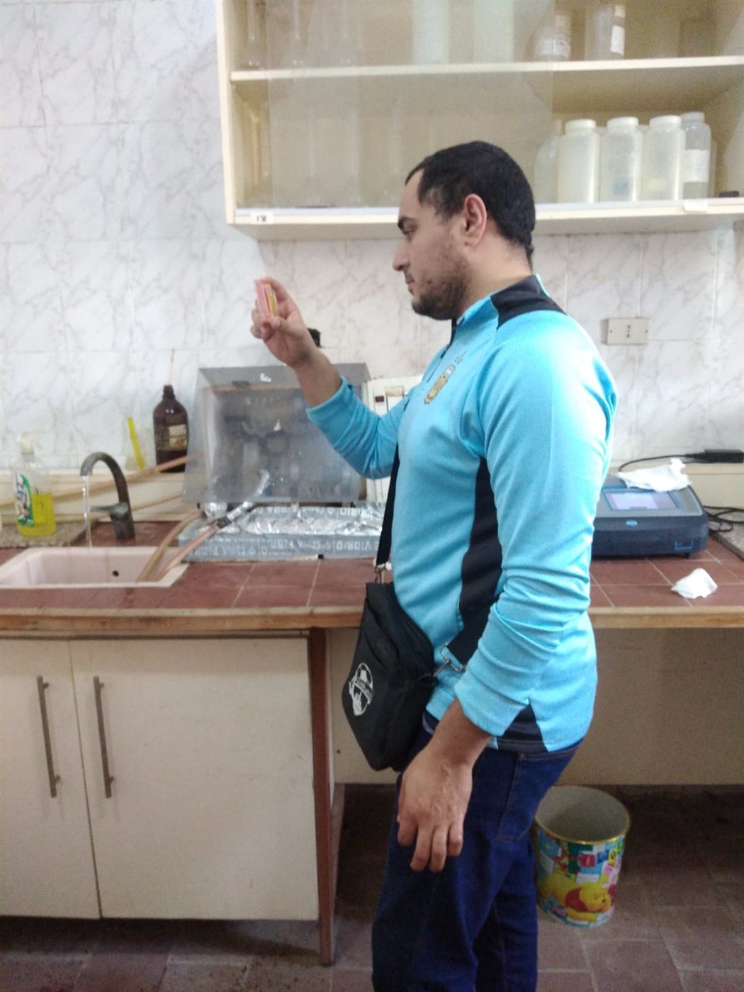 جانب من الحملة، فيتو