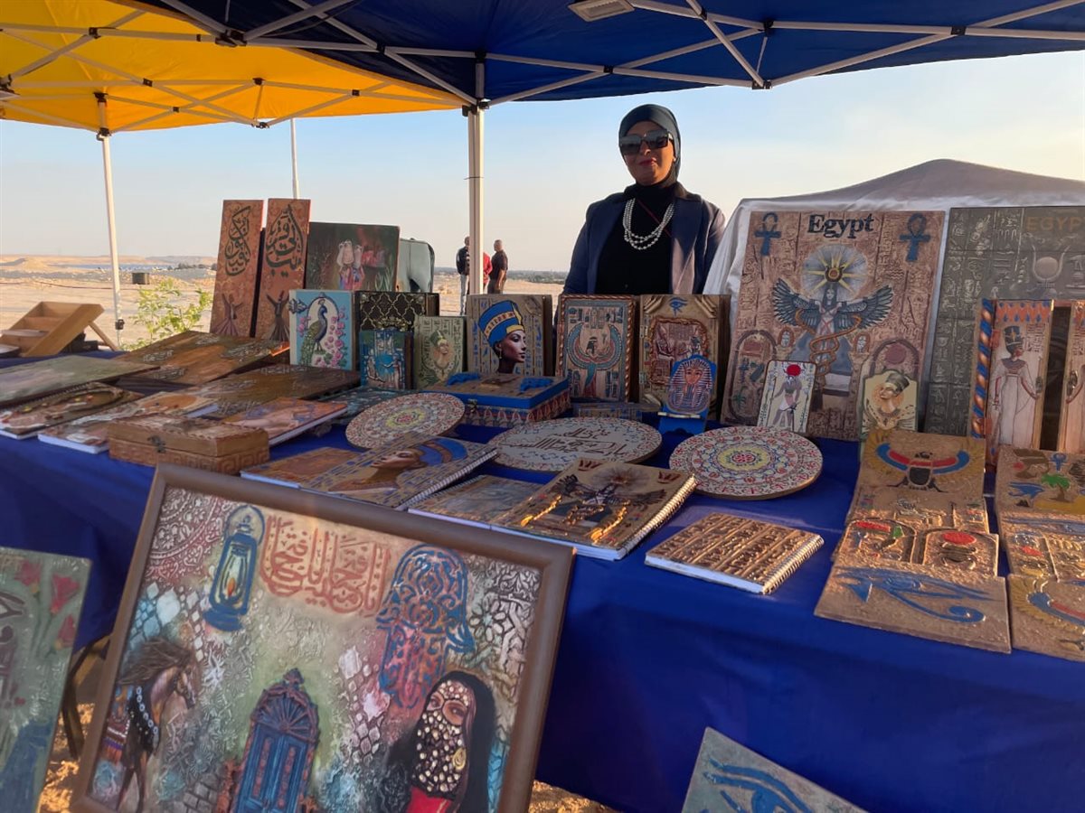 جانب من المعرض، فيتو