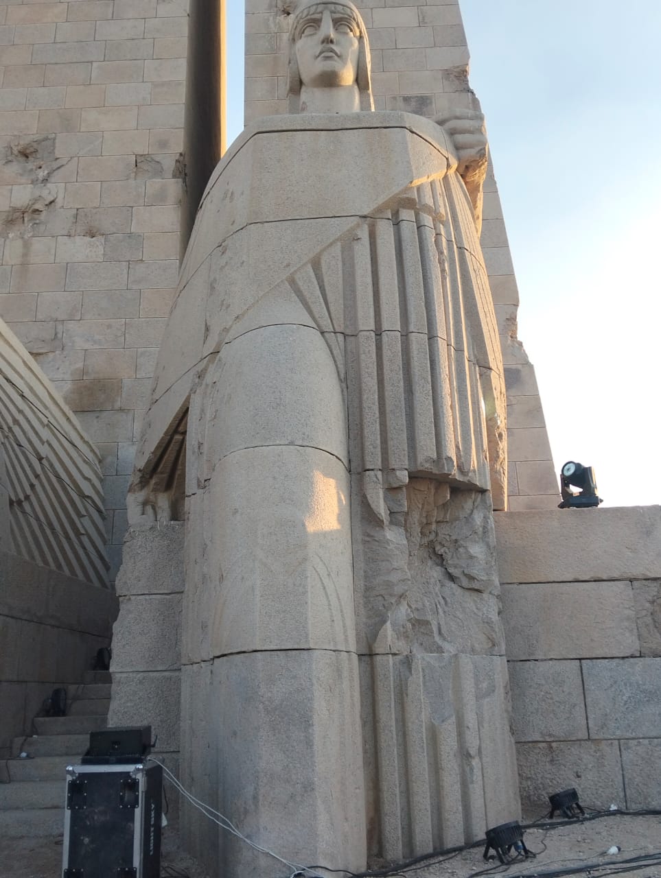 النصب التذكاري للدفاع عن قناة السويس، فيتو