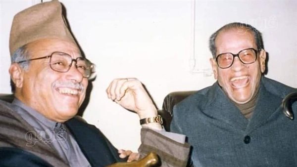 محمود السعدنى مع نجيب محفوظ