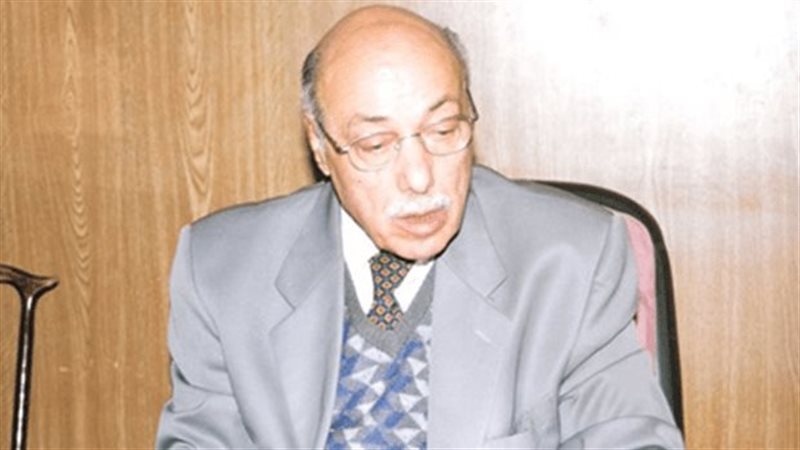 الكاتب الساخر محمود السعدنى