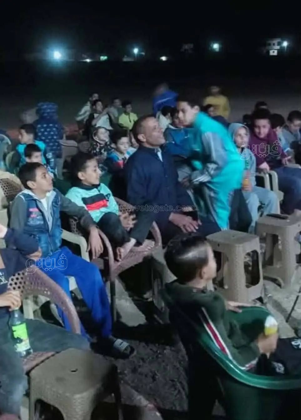 تلاوة خاشعة ومشاعر فخر.. أهالي أبو عمران يتابعون ابن قريتهم في البرنامج،فيتو