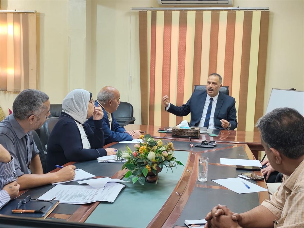 جانب من الاجتماع، فيتو