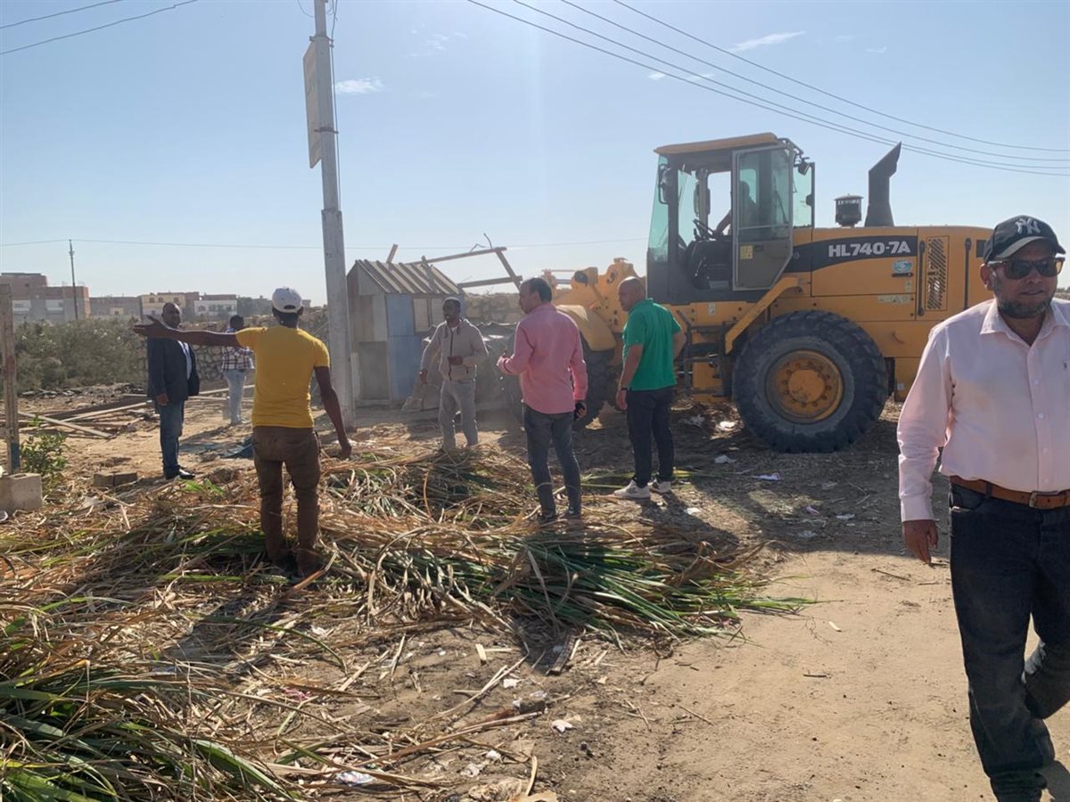 جانب من أعمال الإزالة، فيتو