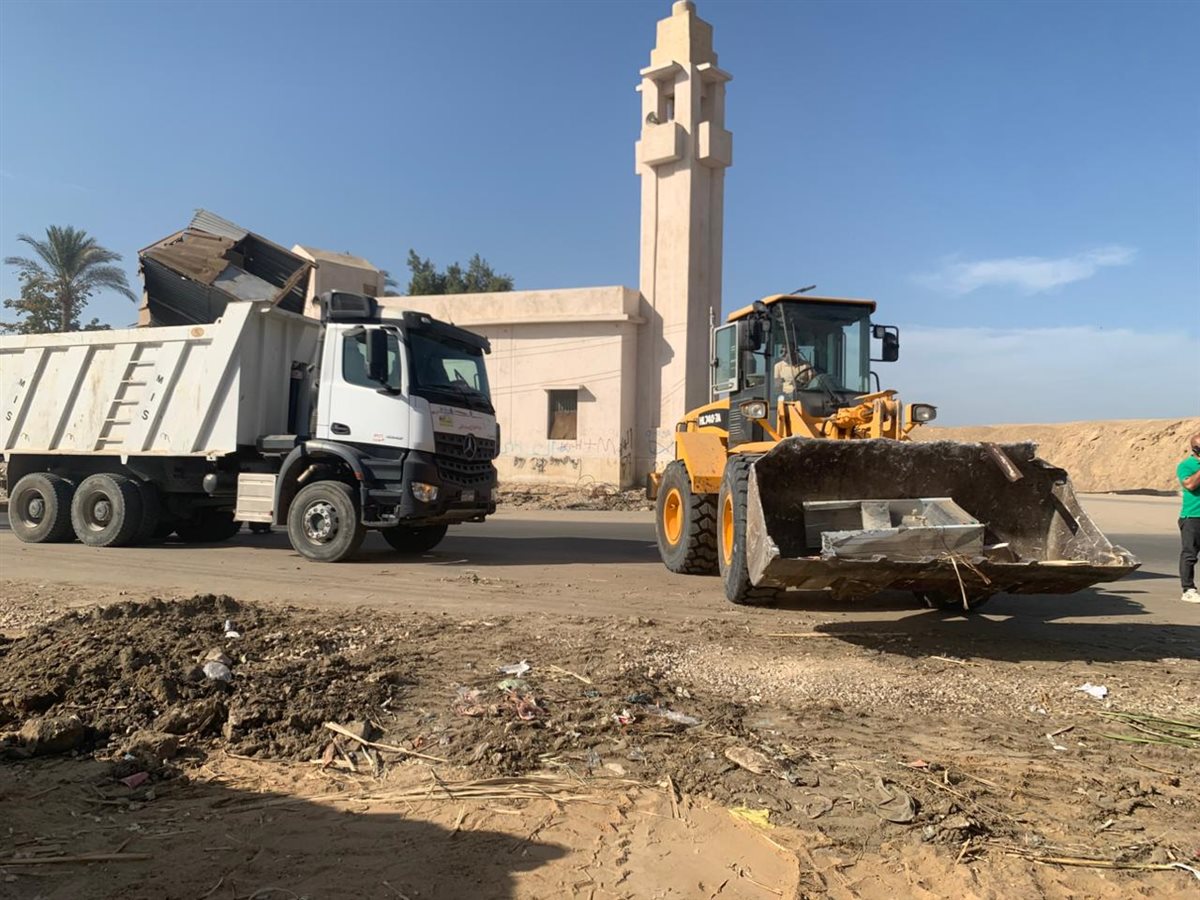 جانب من أعمال الإزالة، فيتو