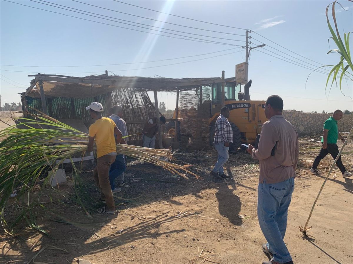 جانب من أعمال الإزالة، فيتو