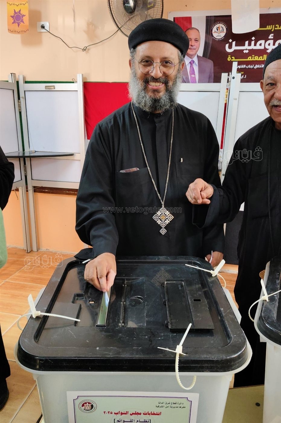 القس بيمن صابر مسؤول العلاقات العامة بالمطرانية، فيتو