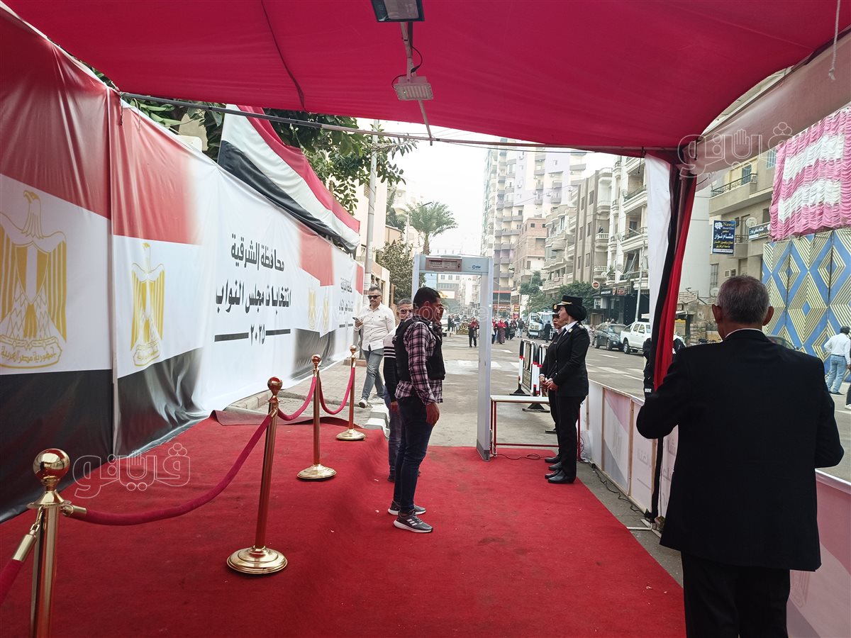 بدء توافد الناخبين على لجان الاقتراع،فيتو