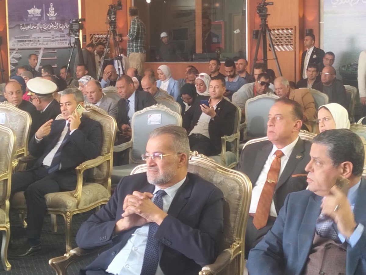 جانب من كواليس المؤتمر، فيتو