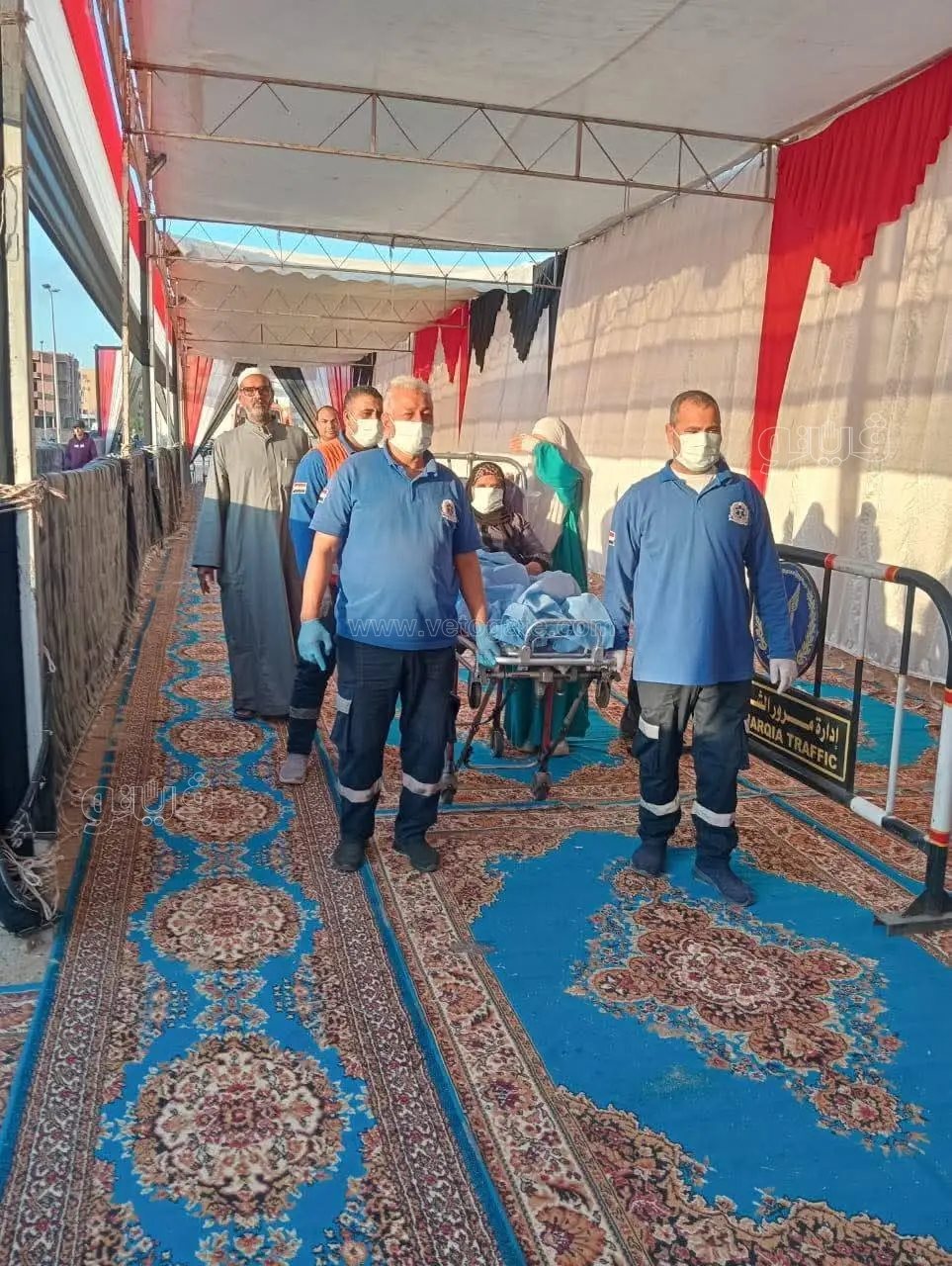 <spancolor:hsl(0,75%,60%);