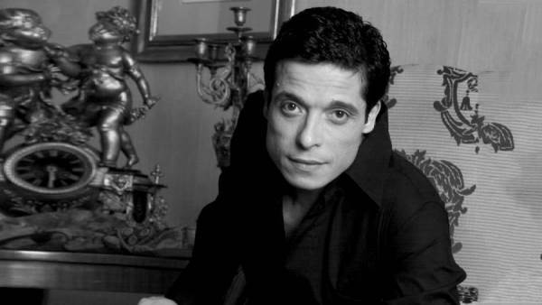 عامر منيب فى بداياته 