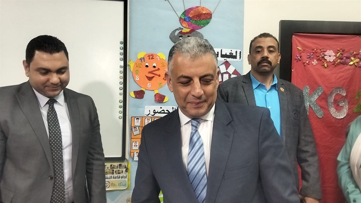 جانب من جولة محافظ الإسماعيلية، فيتو