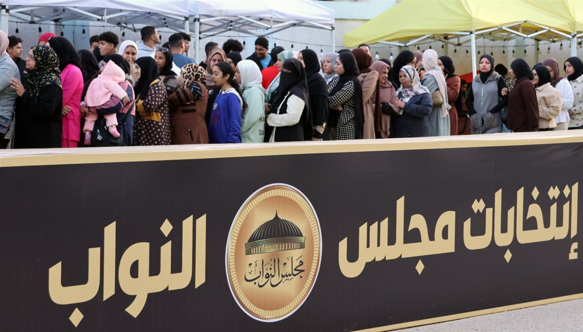 جانب من جولة محافظ الإسماعيلية، فيتو