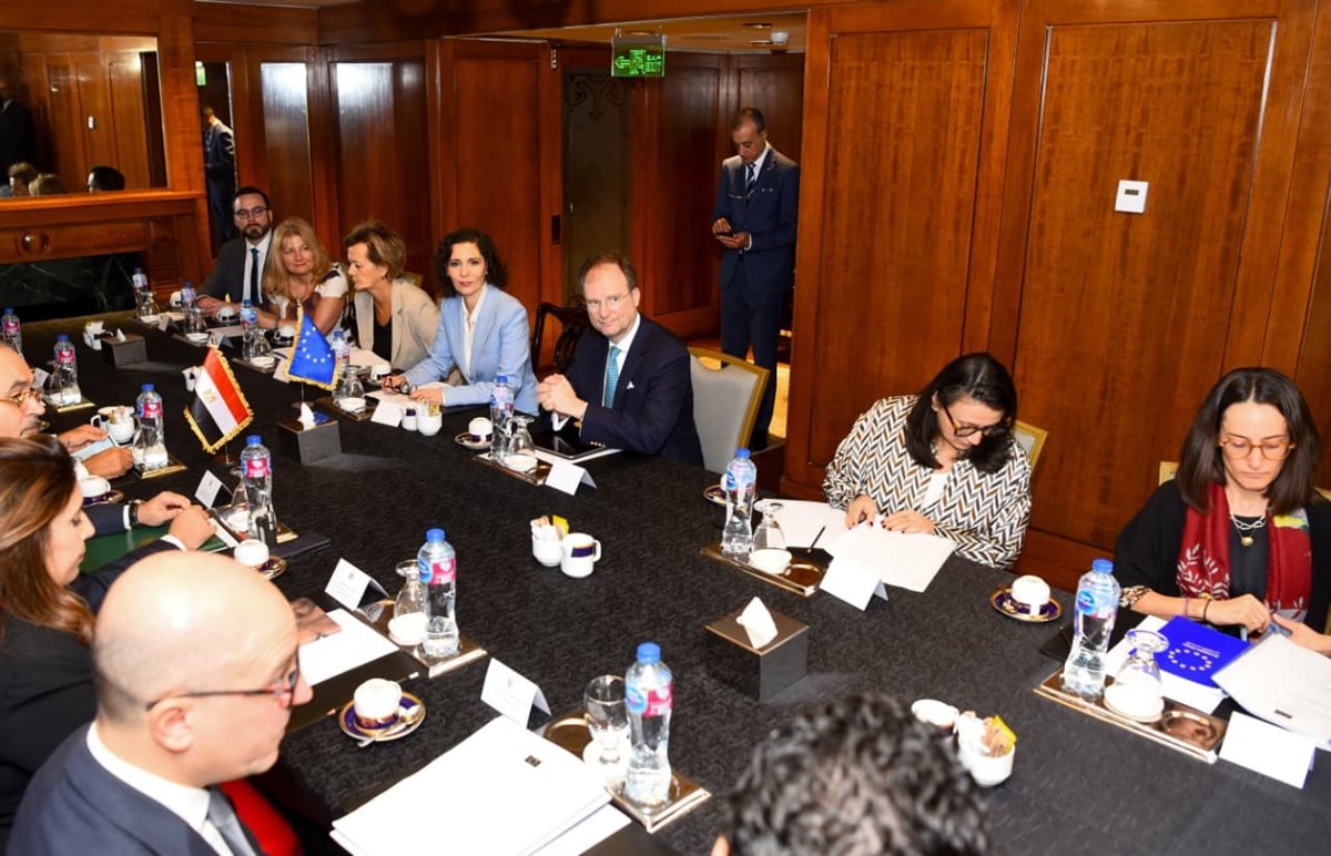 &nbsp;لقاء وزير الخارجية مع مفوضة الاتحاد الاوروبى، فيتو