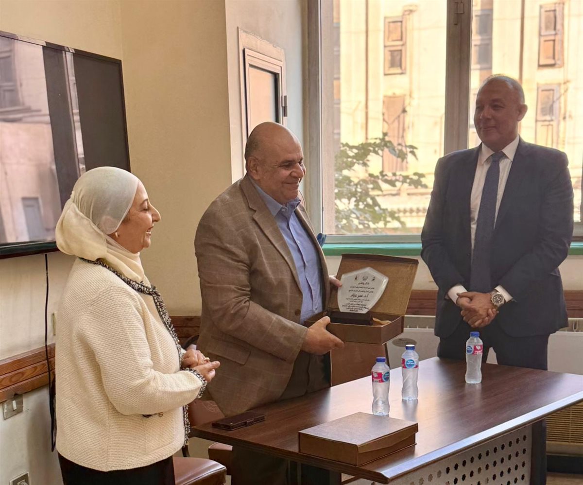 ندوة علمية لقسم الصحة العامة بقصر العيني، فيتو