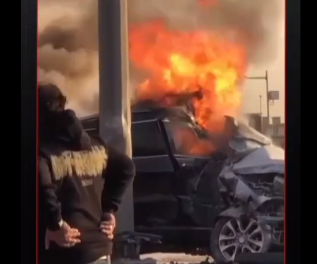 إشتعال النار في سيارة ملاكي بمنطقة جوزيف تيتو، فيتو