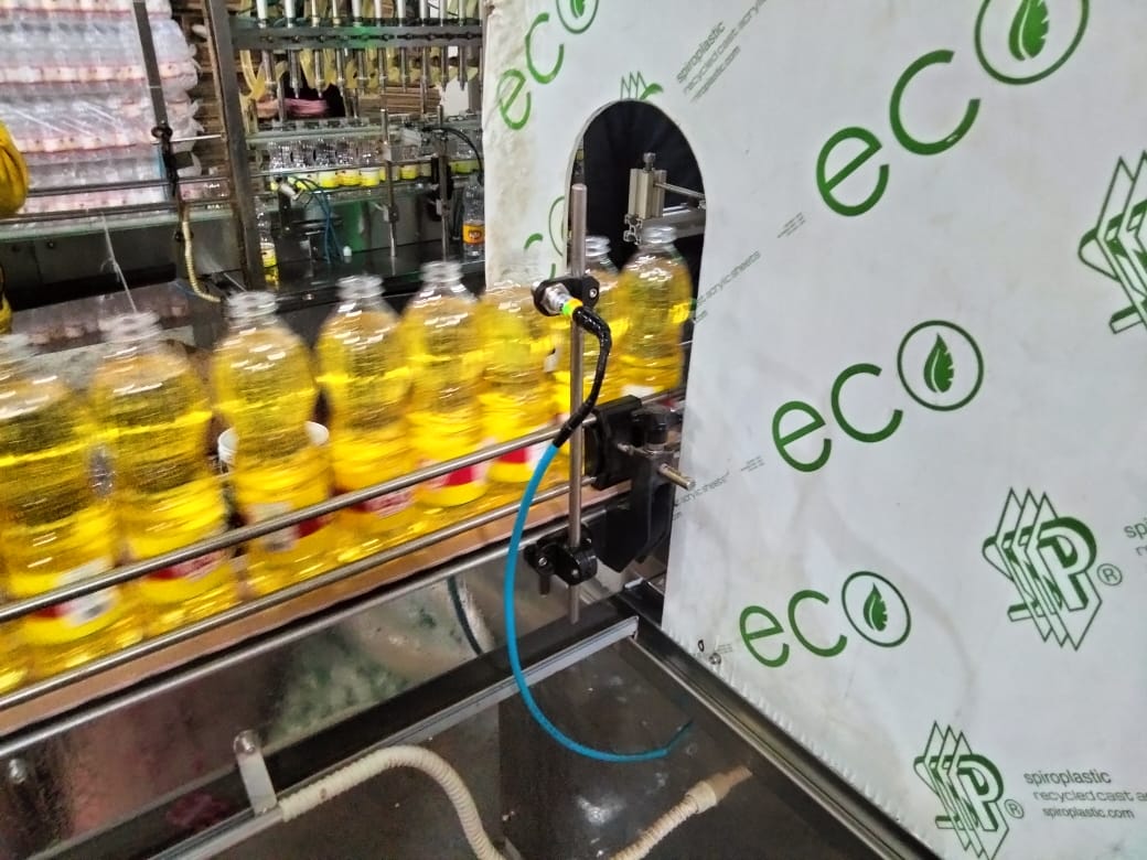 ضبط مصنع زيوت غير مرخص وبداخله 17 طن زيوت طعام مجهولة المصدر بطنطا