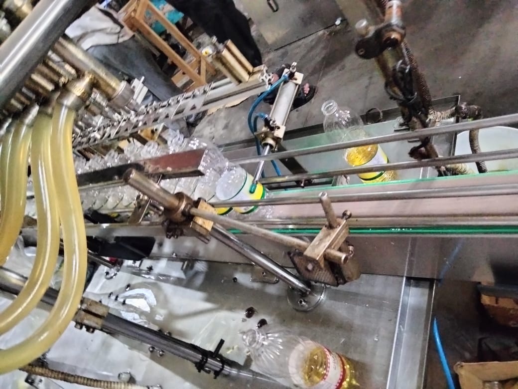 ضبط مصنع زيوت غير مرخص وبداخله 17 طن زيوت طعام مجهولة المصدر بطنطا