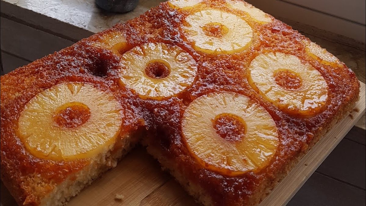 طريقة عمل كيكة الأناناس 